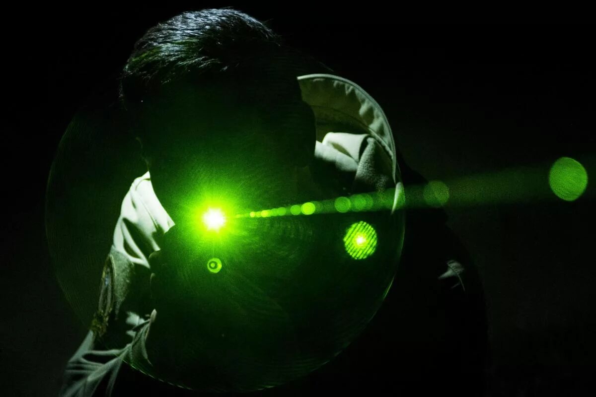 Once human integrated laser. Best ar15 optics. Once human integrated laser. Снайперские винтовки будущего. Fooking.