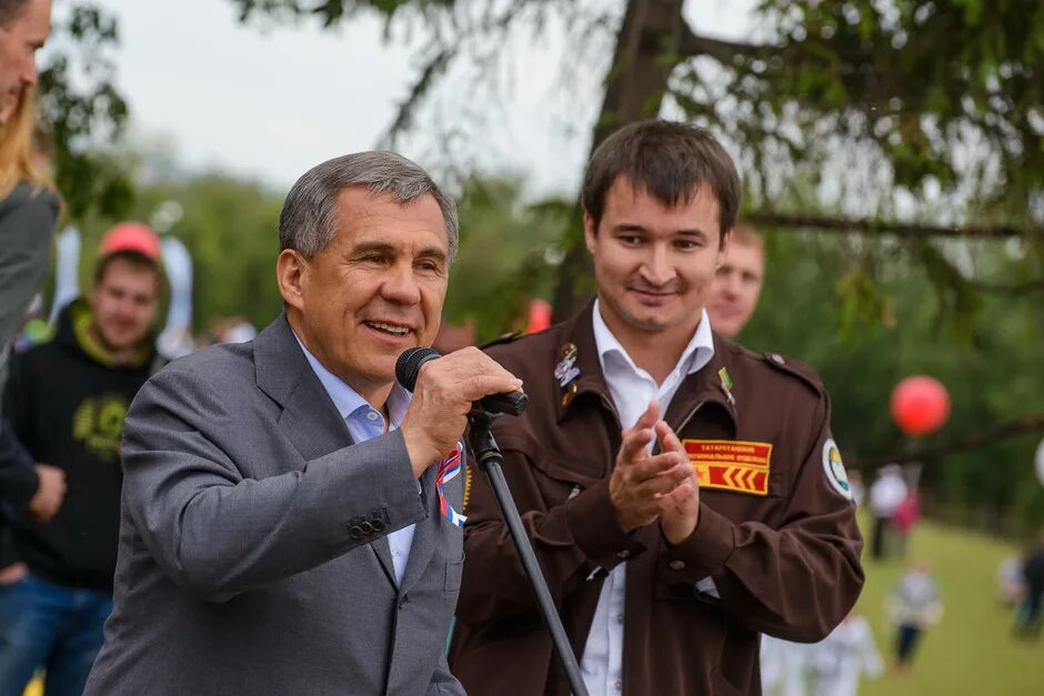 Минниханов сын. Минниханов ирек рустамович.