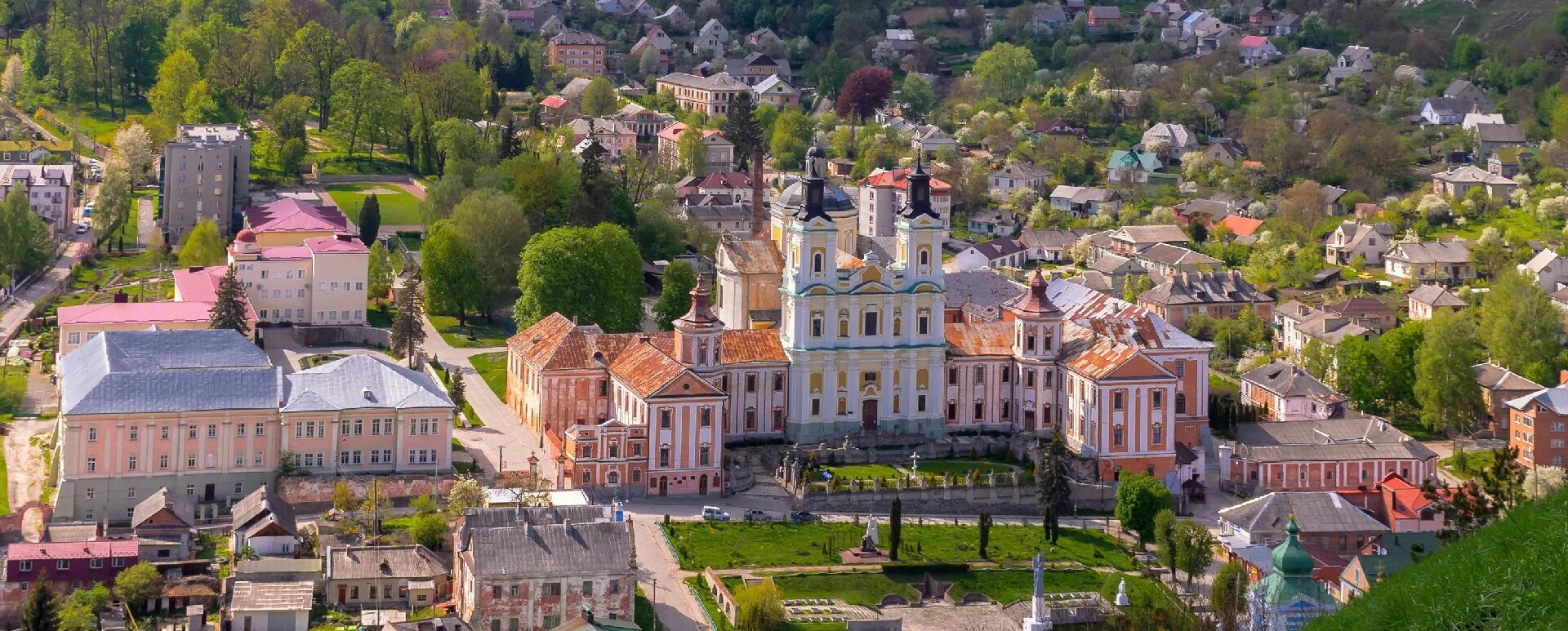 Кременец тернопольская область. Кременец тернопольская область. Город кременец, тернопольская область. Кременец-подольский город. Г кременец.