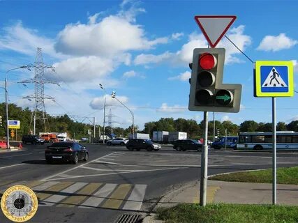 Перекрестки со знаками