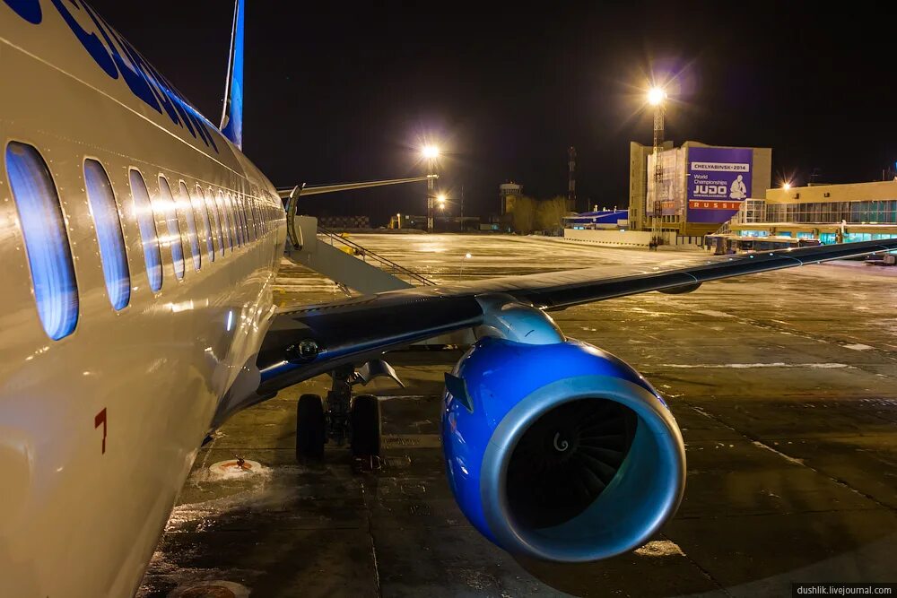 Самолет победа красноярск. Авиакомпания победа красноярск. мурманские авиалинии. торжественное открытие самолета.