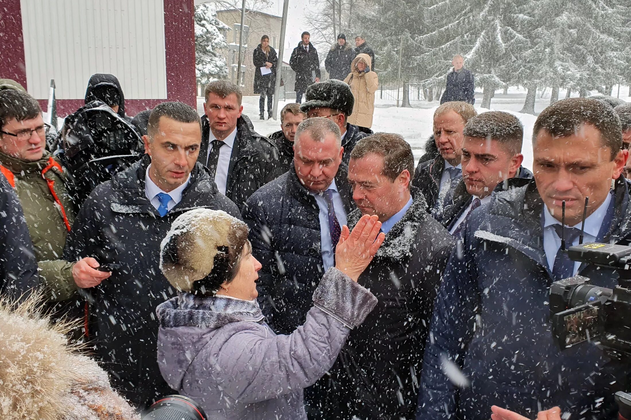 Приезд медведева в волгоград