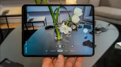 Внутренний экран fold 3