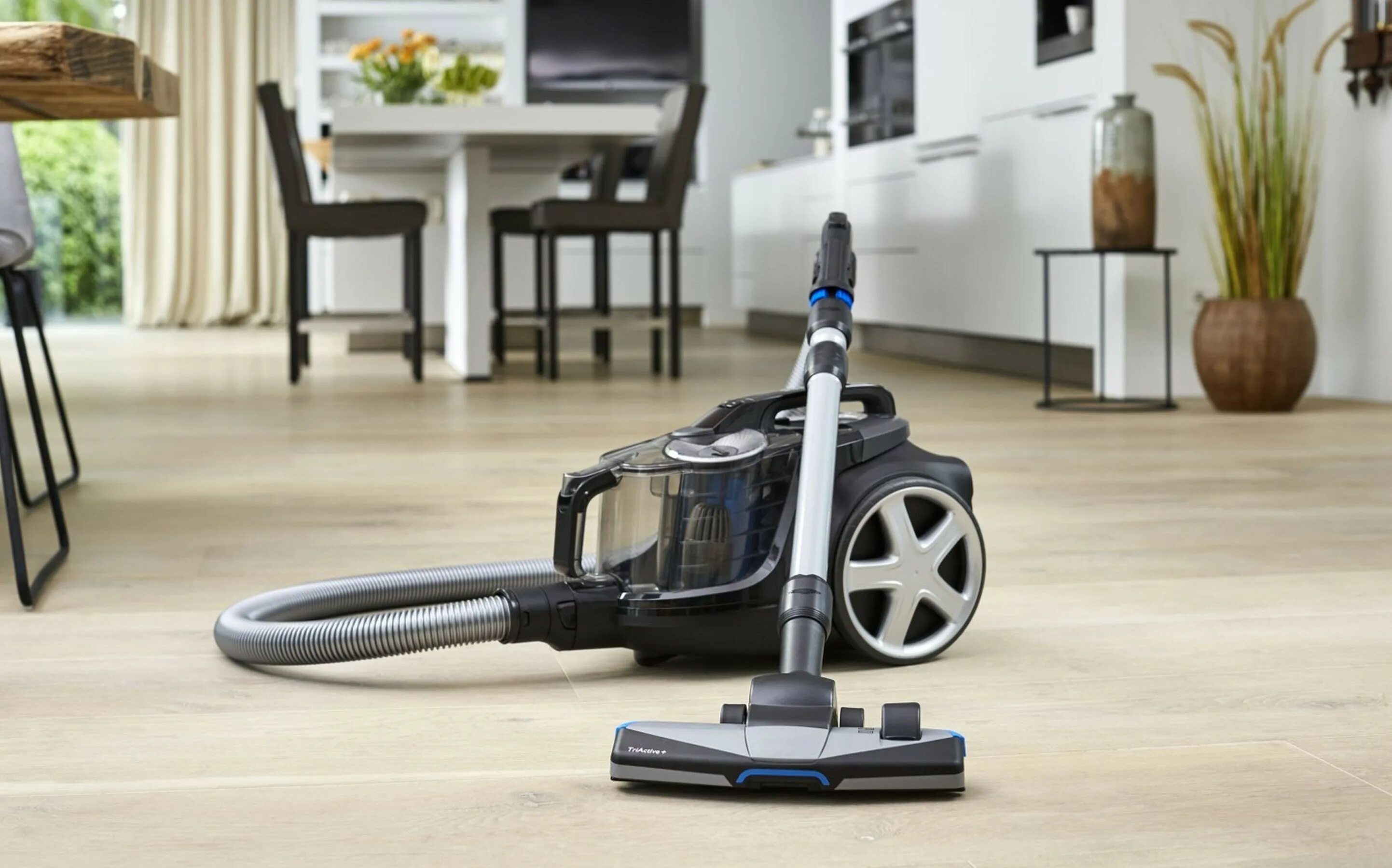 Рейтинг пылесосов для дома с самоочисткой. Philips fc9912. Пылесос Philips POWERPRO Expert fc9732/01. Fc9733/01 Philips. Philips POWERPRO Expert animal