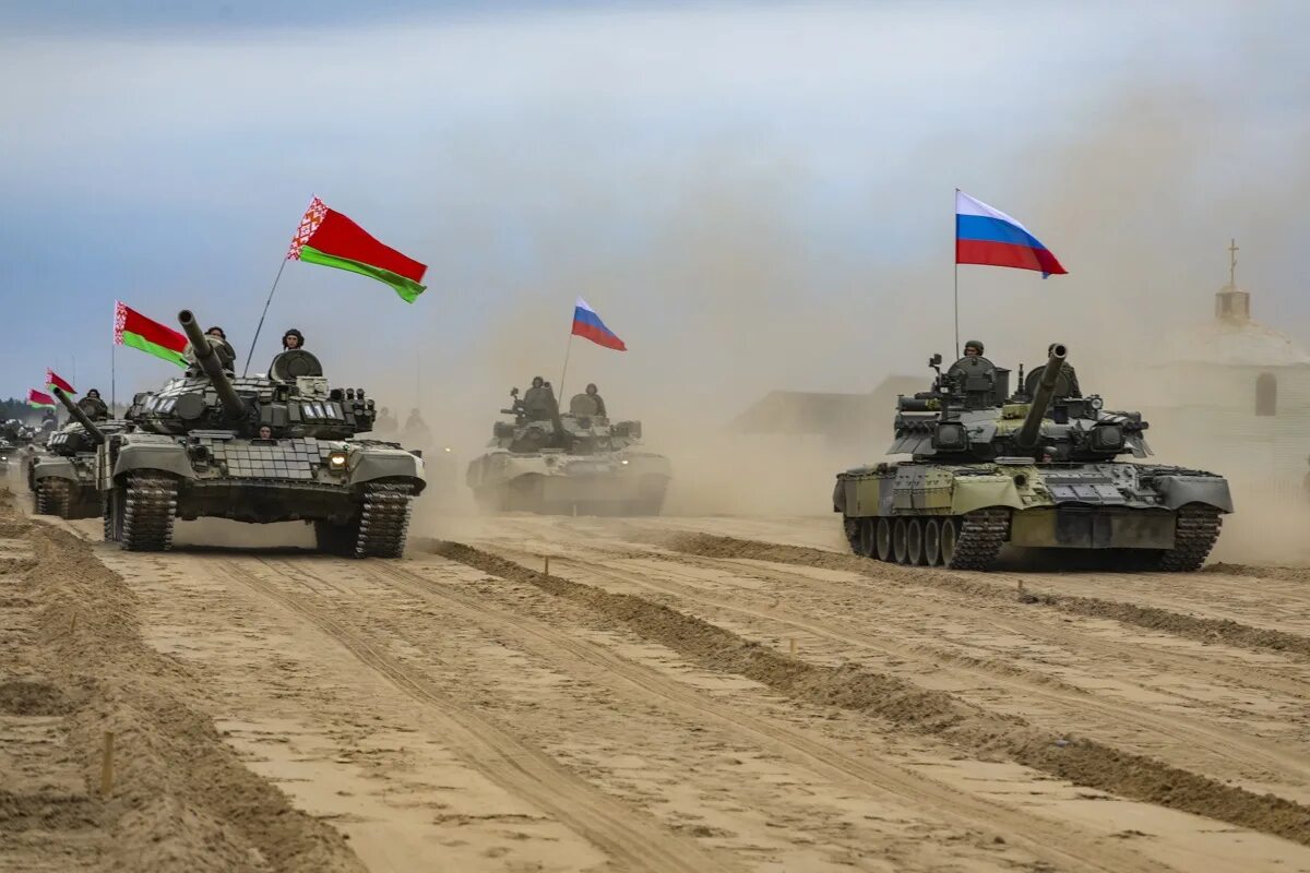 800 российских в белорусских