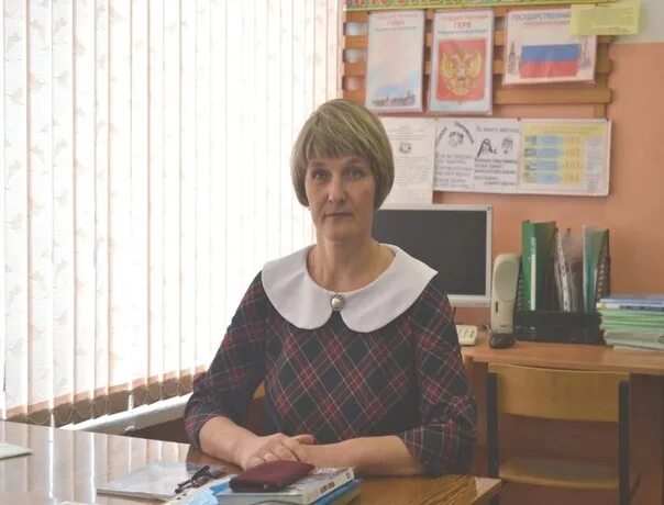 Ваши кумиры в профессии. Мои кумиры надпись. Мой учитель мой кумир. Подготовка pet. Учитель кумир.