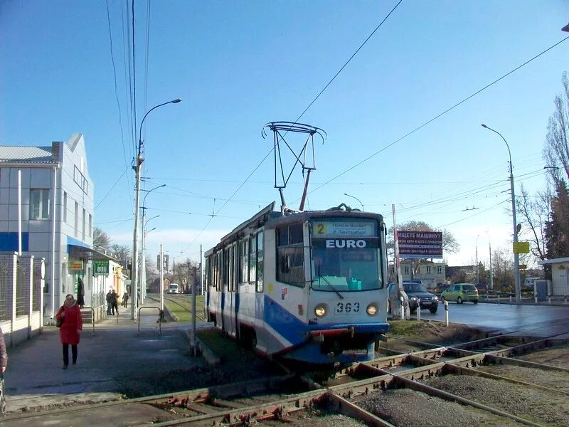 Таганрог переехавшие. ЖД Таганрог. Таганрог Железный переезд. Таганрог Железнодорожный переезд. Таганрог переезд ЖД.