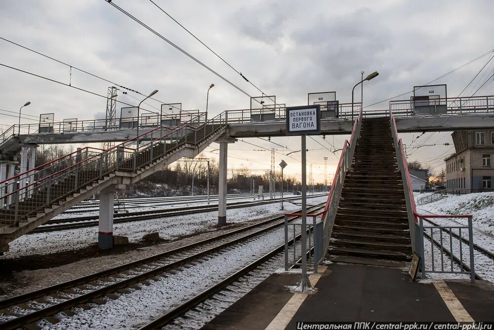 Красный балтиец курская. Станция красное Смоленская область. Красное (станция). Красный Балтиец мост. Платформа красный Строитель.