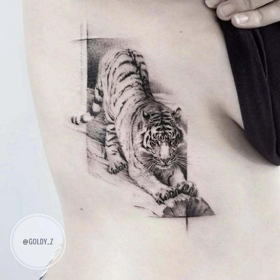 тату тигр эскиз для девушек. татуировка тигра для девушки. татуировка тигра для девушки. тату тигр на руке для девушек. тату тигр для девушек.