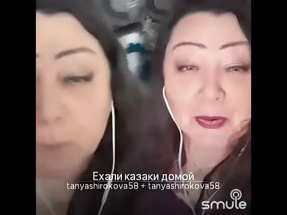 Ехали казаки домой раскудрявив чуб. Ехали казаки домой раскудрявив чуб. Украинская песня ехали казаки полем. Лена василёк блоггер. Песня ехали казаки домой слушать.