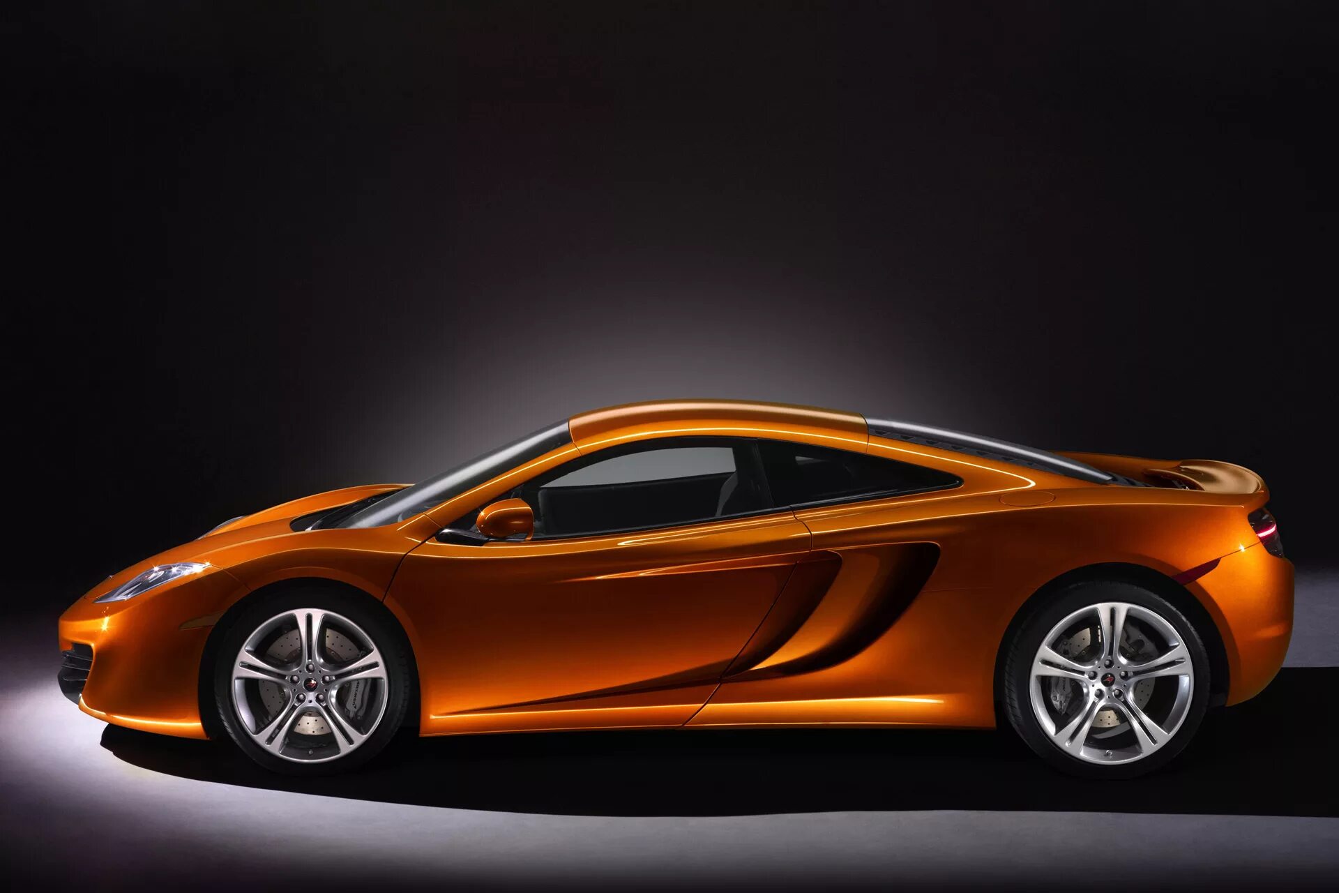 Mclaren 12c. Mclaren 4-12c. Макларен мп4 12с. Mclaren mp4-12c. Mclaren mp12 c.