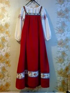 Русский сарафанный комплекс