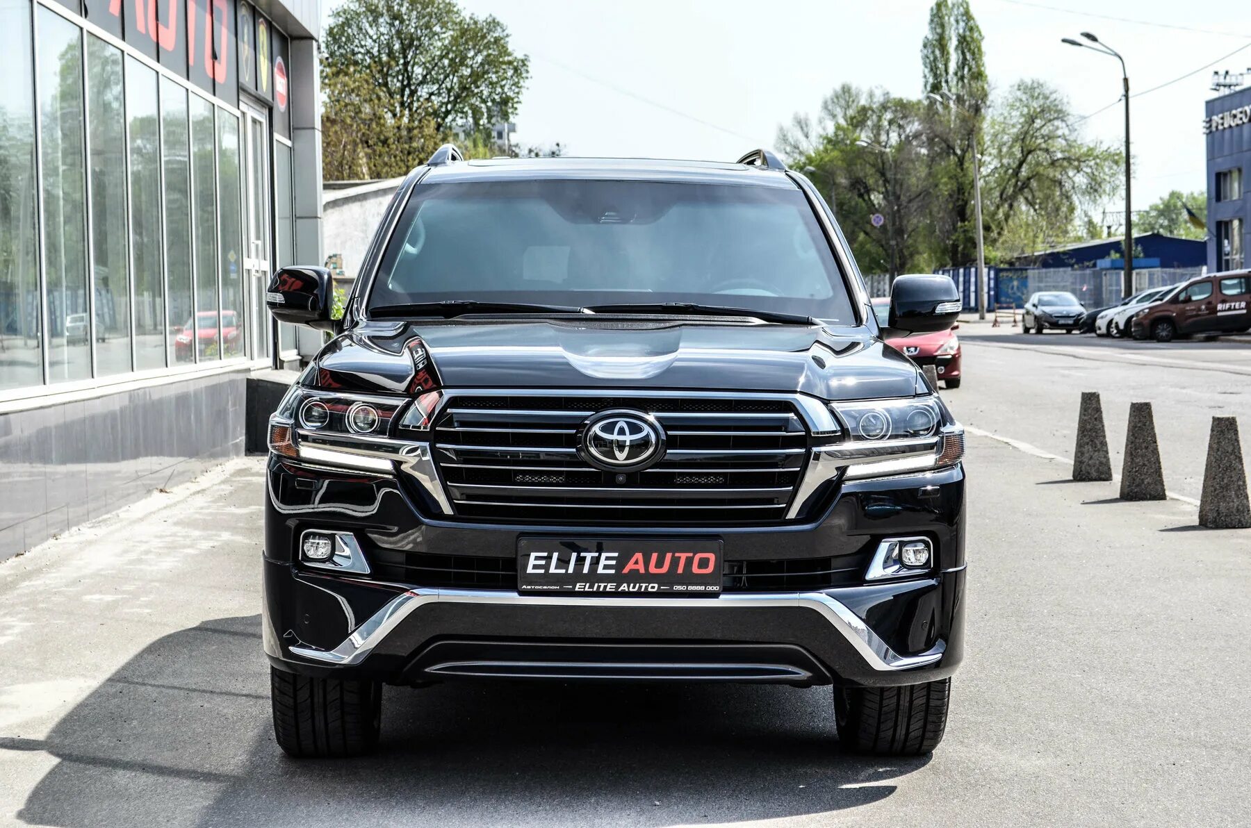 Toyota land cruiser 200 2020. крузак 200 2020. тойота ленд крузер 200 2020 года. тойота ленд крузер 200 2020. Toyota land cruiser 200 executive lounge.