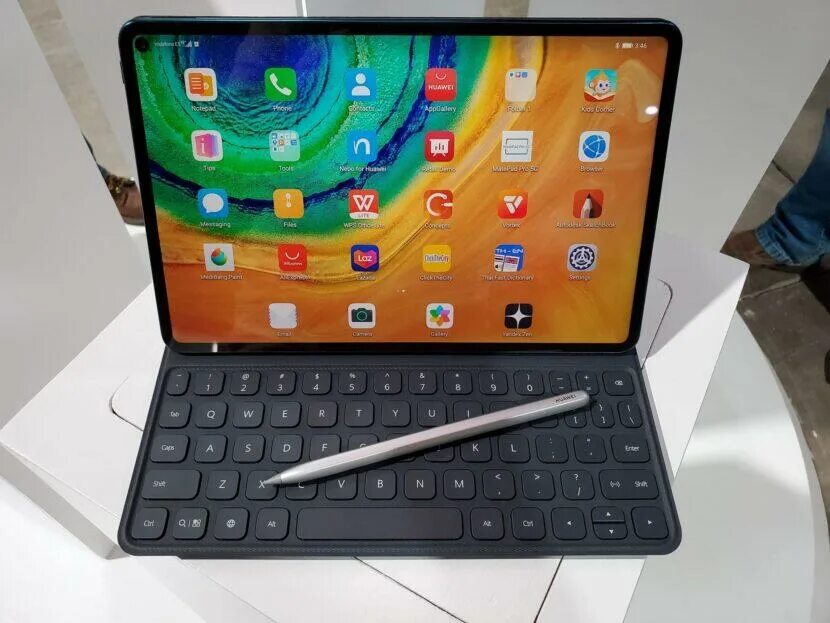 Планшет mate pad pro. Клавиатура-чехол для huawei matepad pro 10.8. huawei mate pad 11 pro. планшет хуавей mate pad 10.4. huawei matepad 10.4 клавиатура.