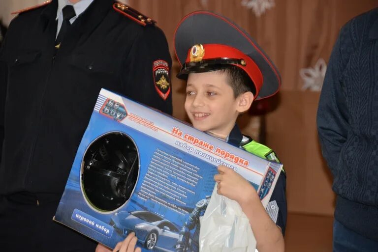 Воспитанник школы интерната. Воспитанник школы интерната