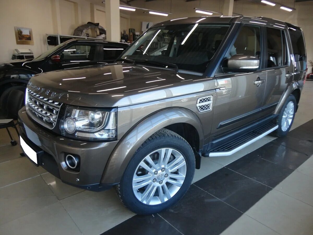 Дискавери 4. Ленд Ровер Дискавери 3 4.4 бензин. LD Discovery 4. Land Rover Discovery 4 бензин.