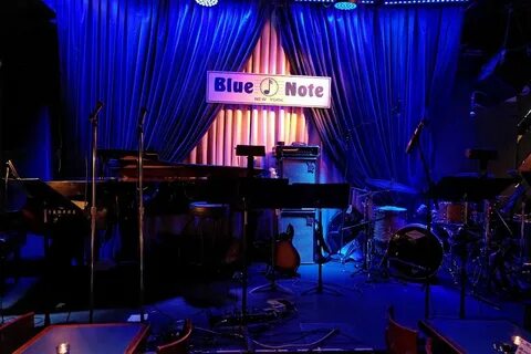 Blue club