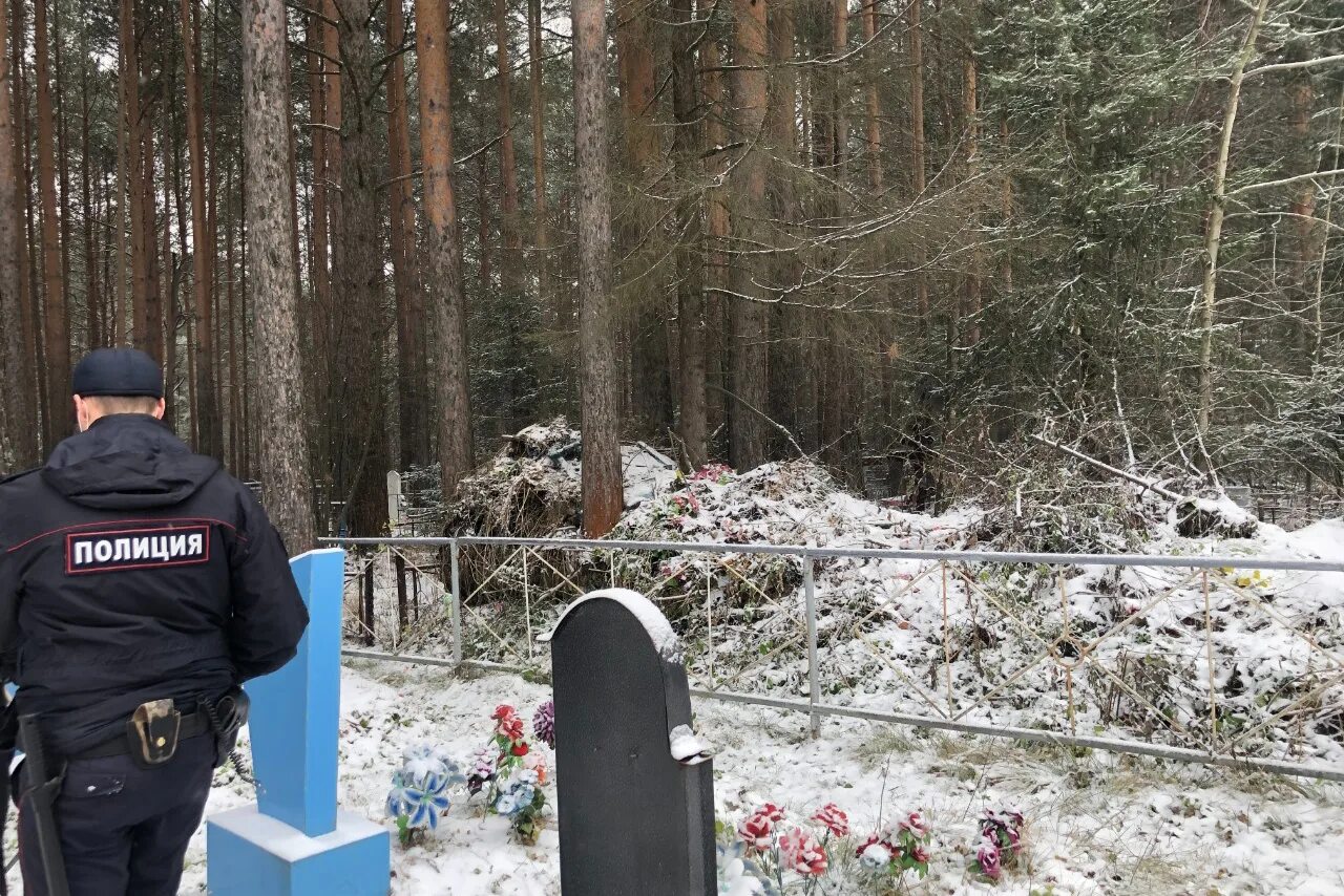 Захоронения нижний тагил рогожино. Кладбище рогожино нижний тагил. кладбище дзержинского района нижний тагил.