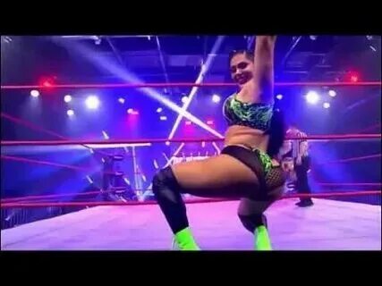 Twerk women