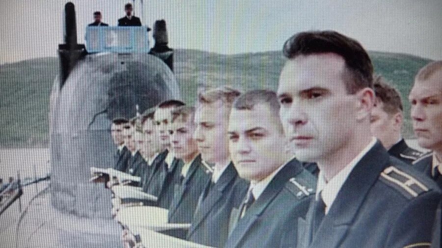 Экипаж лодки курск. Апл к-141 курск. Экипаж подводной лодки курск список. Курск подводная лодка экипаж. Памяти экипажа подводного крейсера курск.