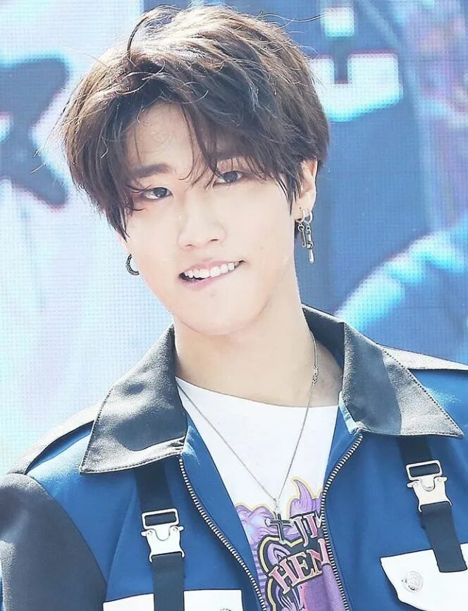 Джисон хан скз. Хан джисон stray kids. Джисон из stray kids. Хан джисон 2023. Хан джисон.