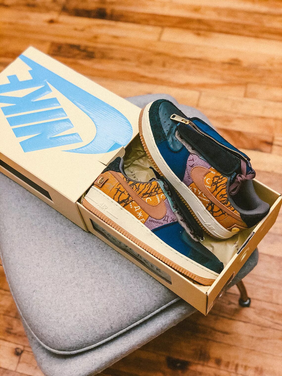 Nike Air Force 1 x Travis Scott Cactus Jack. Nike Air Force x Travis Scott. Nike Air Force 1 Travis Scott. Nike Air Force 1 x Travis Scott. Travis air купить