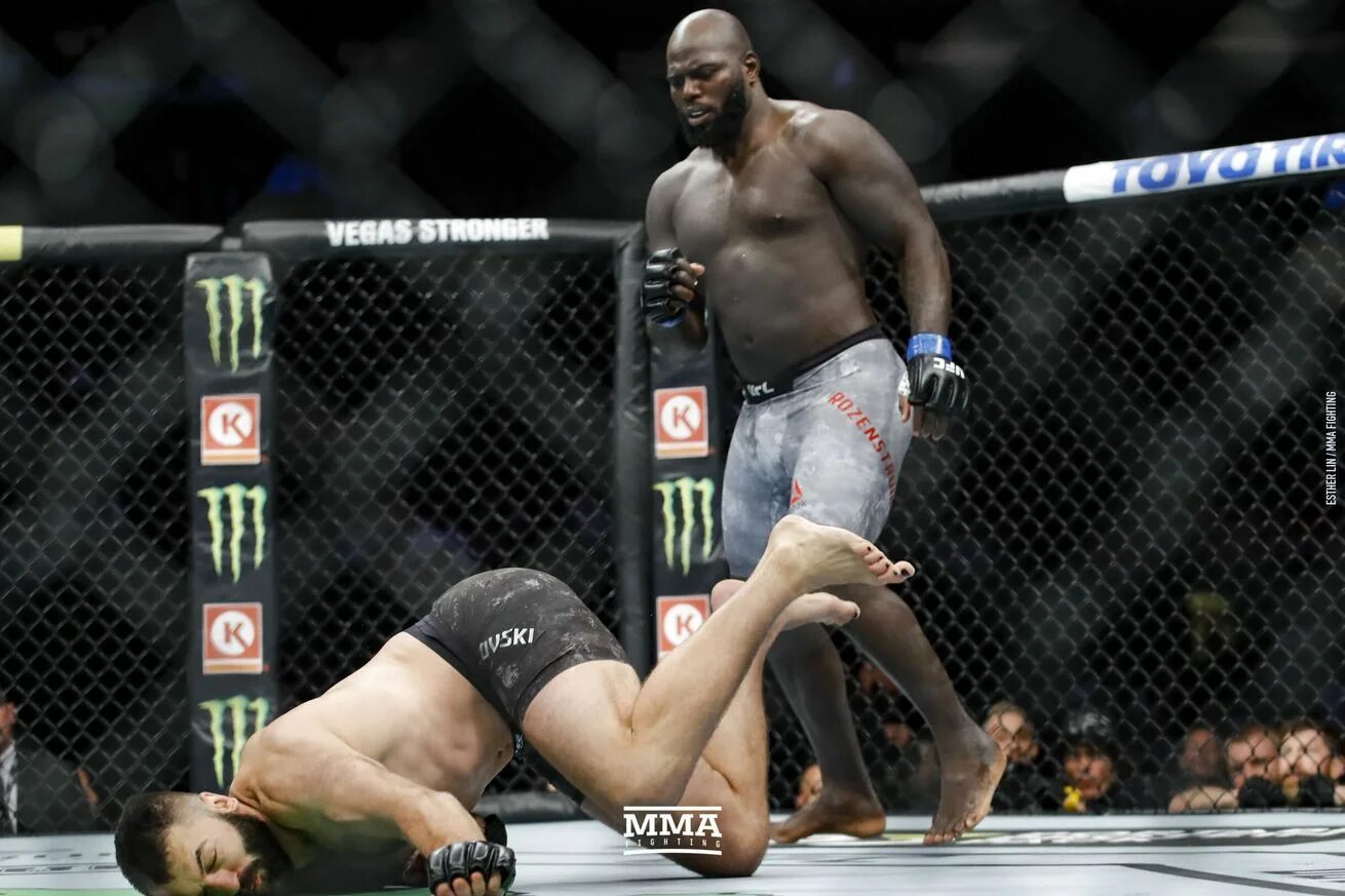 Ufs 7. Хабиб нурмагомедов порье. Исраэль адесанья ромеро. Хабиб нурмагомедов юфс. Афиша боя юфс.