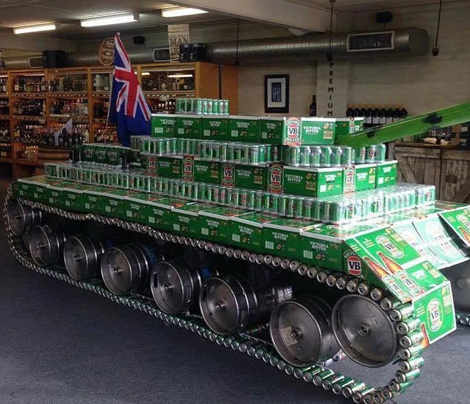 танк из пивных банок