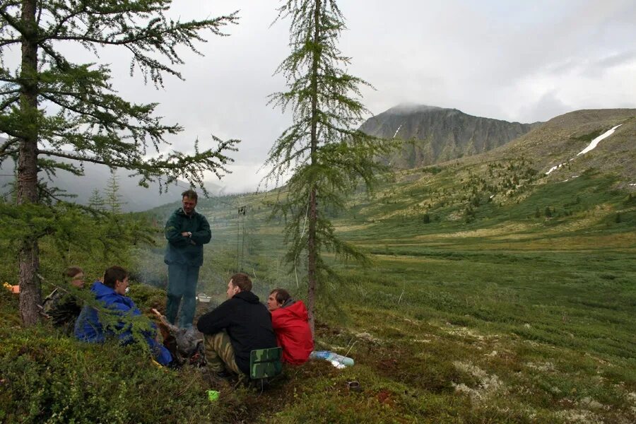 Зун-холба бурятзолото. Зун холба бурятия. Рудник зун-холба. Прижим на реке. Окинский район бурятия зун холба.