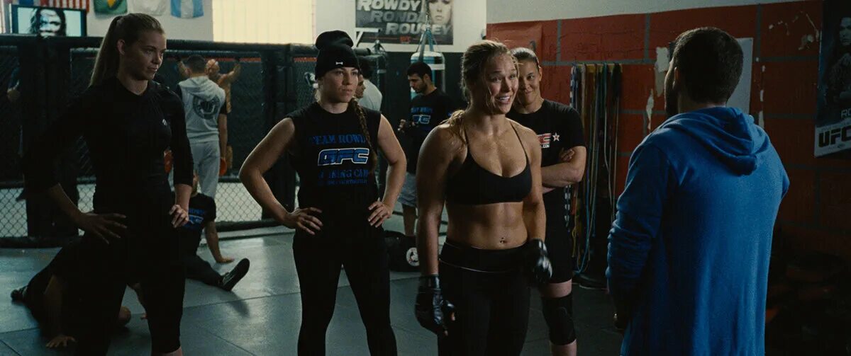 антураж фильм 2015 ронда. ронда роузи в фильме антураж. антураж фильм 2015 ронда роузи. антураж ронда роузи. ронда роузи в фильме антураж.