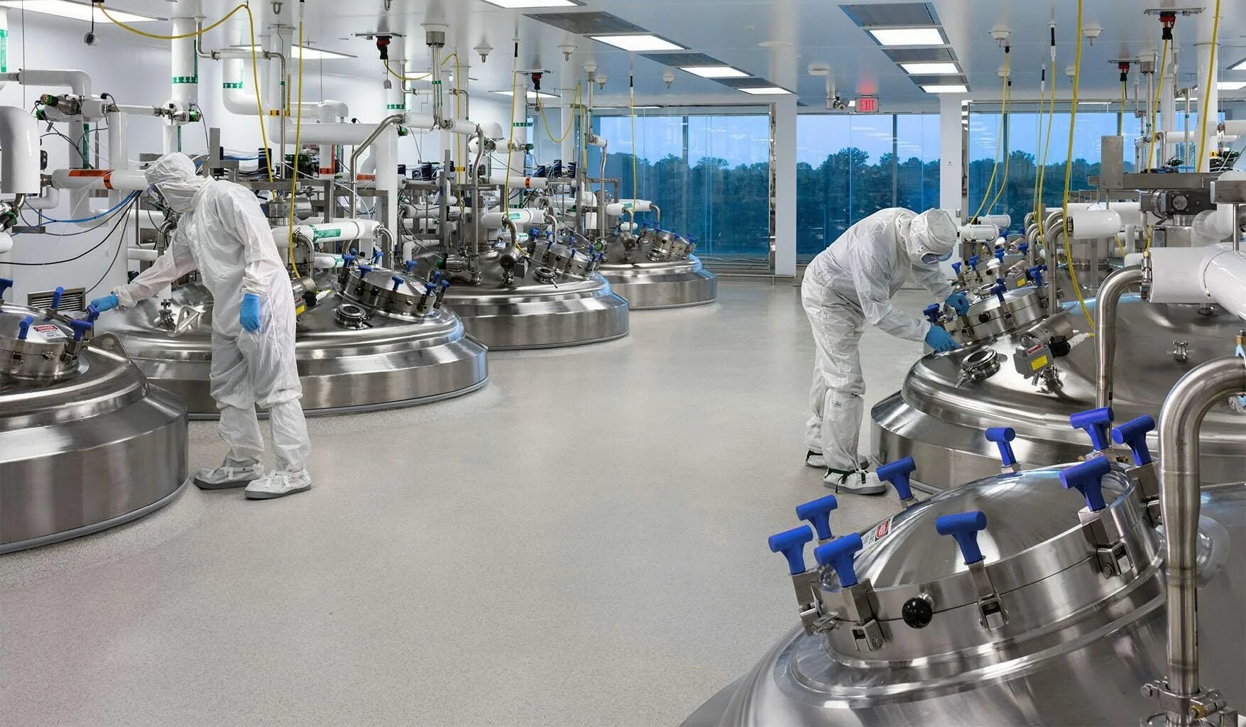 Пищевое производство будущего. Утилизация солнечных панелей. Manufacturing facilities. Manufacturing facilities. Завод пищевой промышленности.