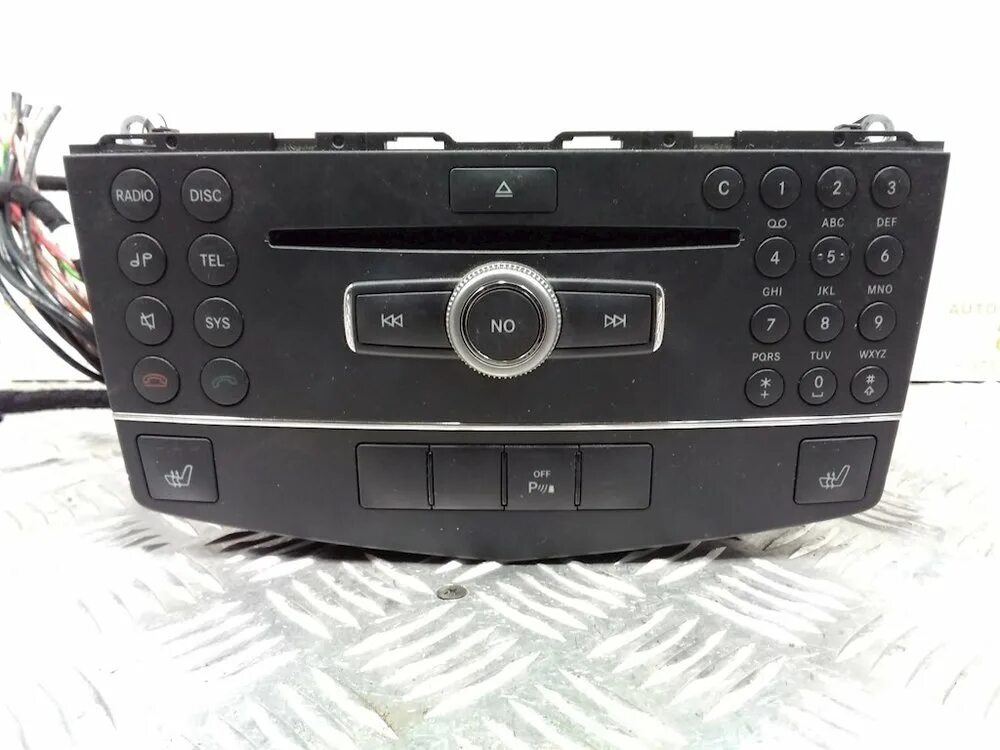 Андроид w204. W204 mercedes магнитола. магнитола мерседес 204. w204 штатная магнитола. магнитола мерседес w204 дорест.