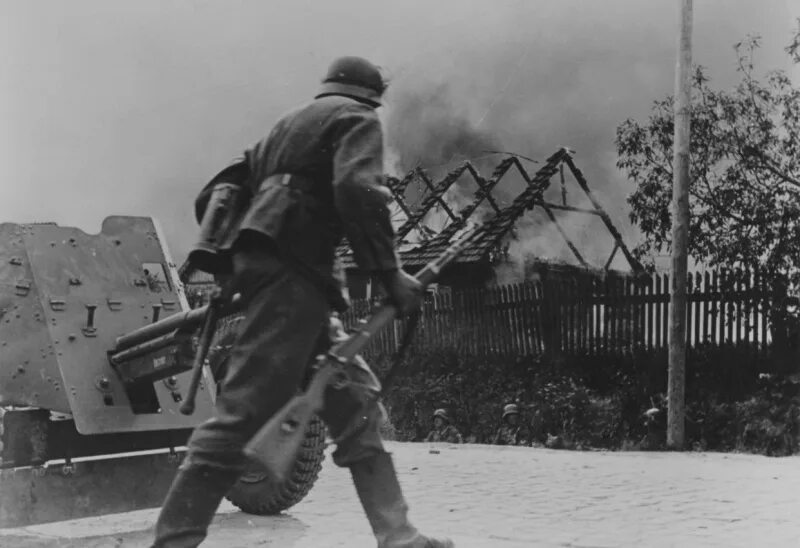 Хроника немецкая 1941 1945. Хроника немецкая 1941 1945. Хроника немецкая 1941 1945. Гольдап восточная пруссия. Гольдап восточная пруссия.