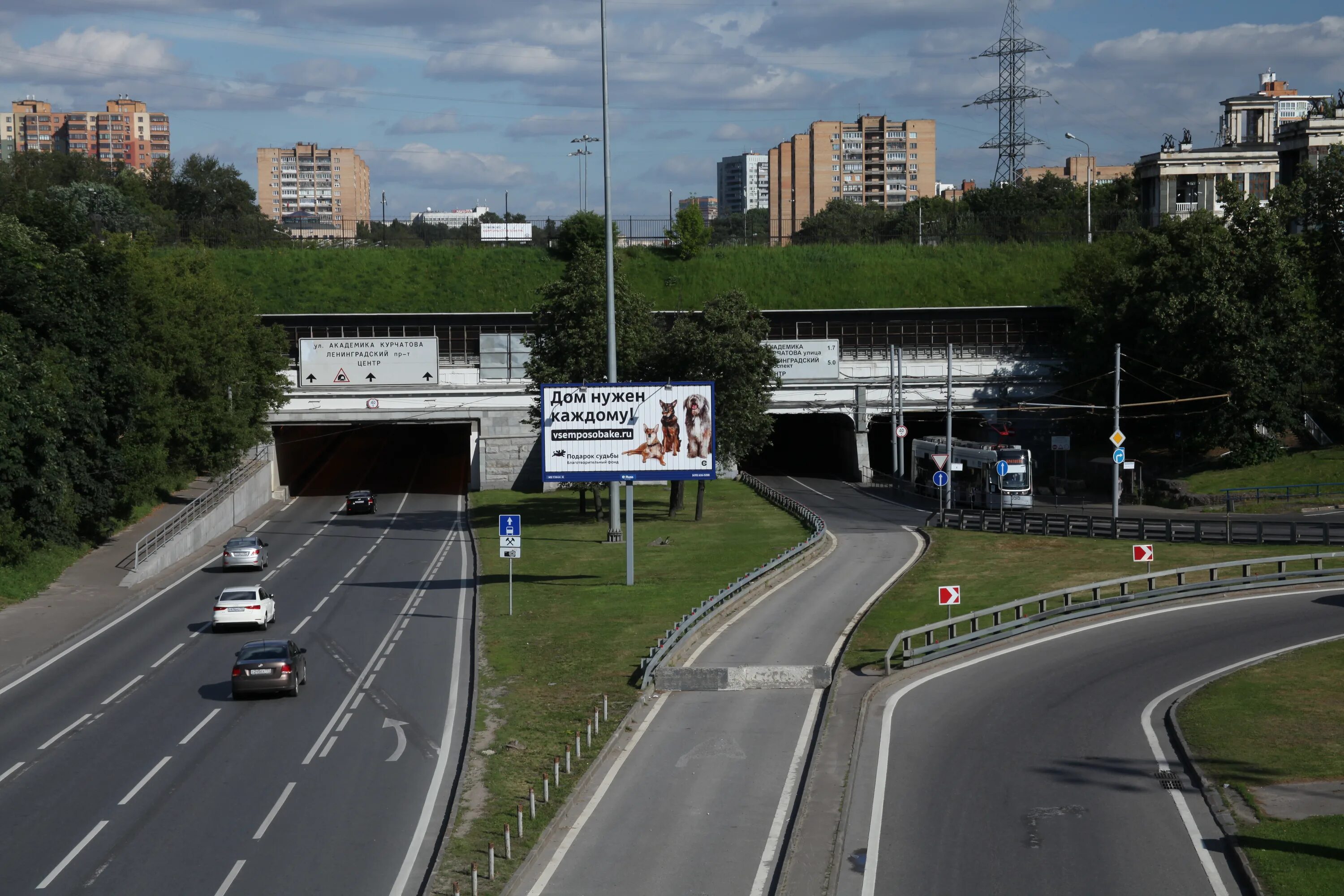 Волоколамское шоссе Тушино туннель. Тушинский тоннель под каналом им.Москвы. Тоннель под каналом имени Москвы на Волоколамском шоссе. Канал Москвы Тушинский тоннель.