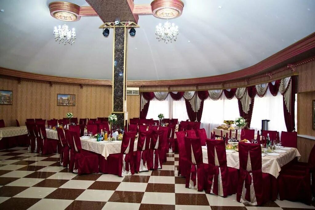 Сайт 7 огней каменск шахтинский. Каменск шахтинск семь огней гостиница. Банкетный зал милорд барнаул. Сайт 7 огней каменск шахтинский. Грант роял, каменск-шахтинский.