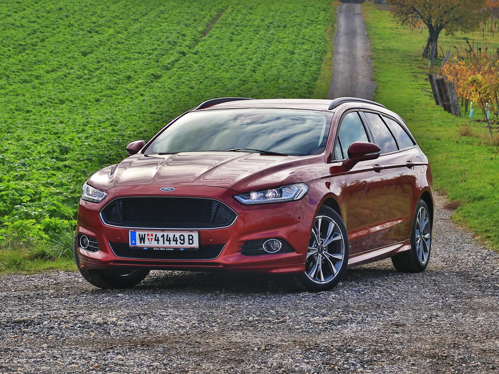 Форд лайн. Ford Mondeo St line. Ford Mondeo 5 St. 2021 Ford Mondeo St line. Форд Мондео 5 St line.