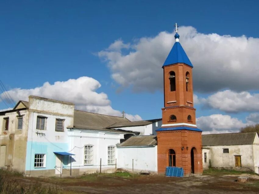 Погода в старой ведуге семилукского. Старая Ведуга Семилукский район. Старая Ведуга Семилукский район Воронежская область. Село нижняя Ведуга Семилукский район Воронежская область. Церковь Покрова Пресвятой Богородицы Старая Ведуга.