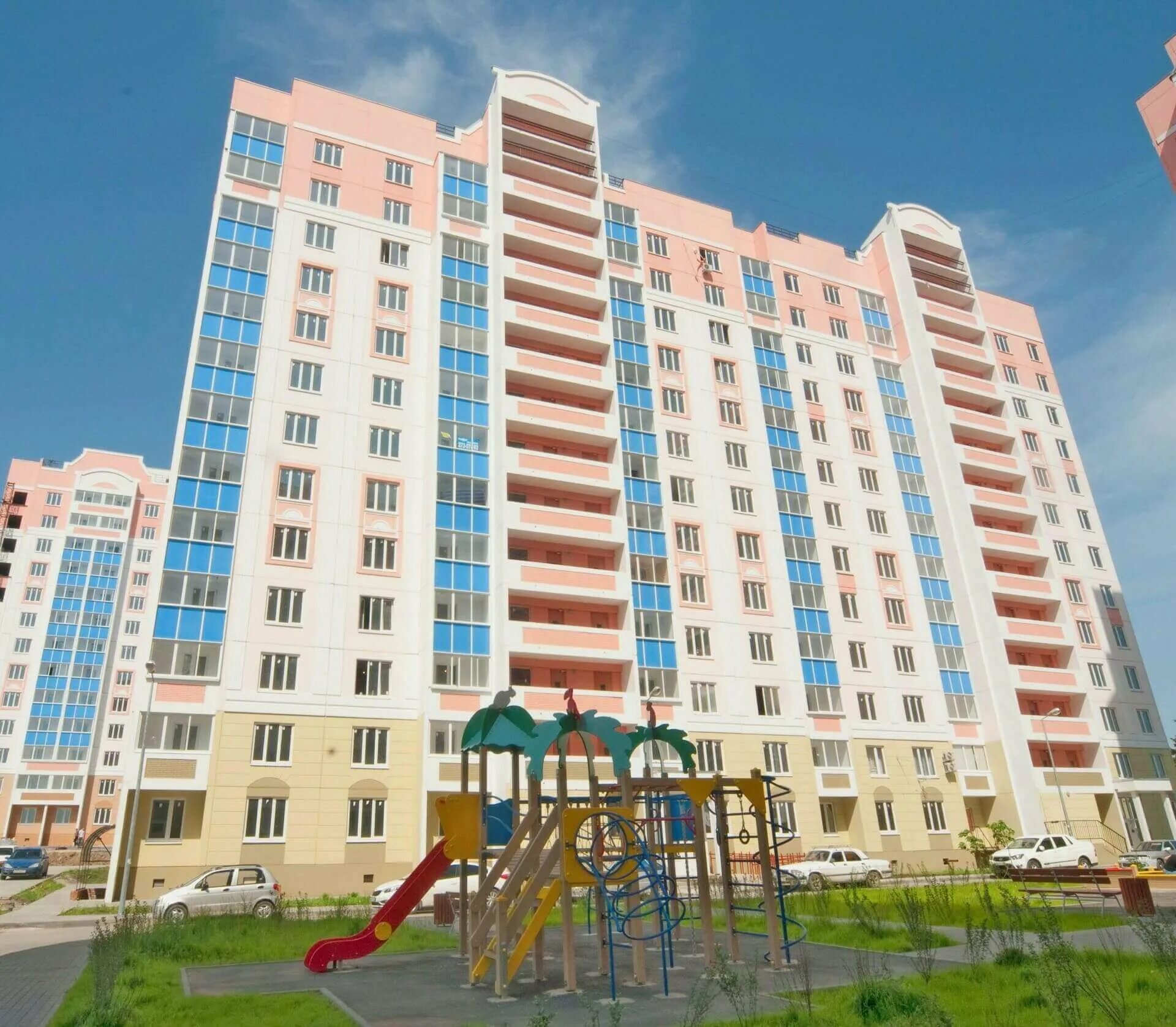 Жк красные ворота ростов-на-дону суздальский переулок. Жк красные ворота суздальский. Жк красные ворота ростов на дону. Жк красные ворота ростов. Жк красные ворота ростов-на-дону суздальский переулок.