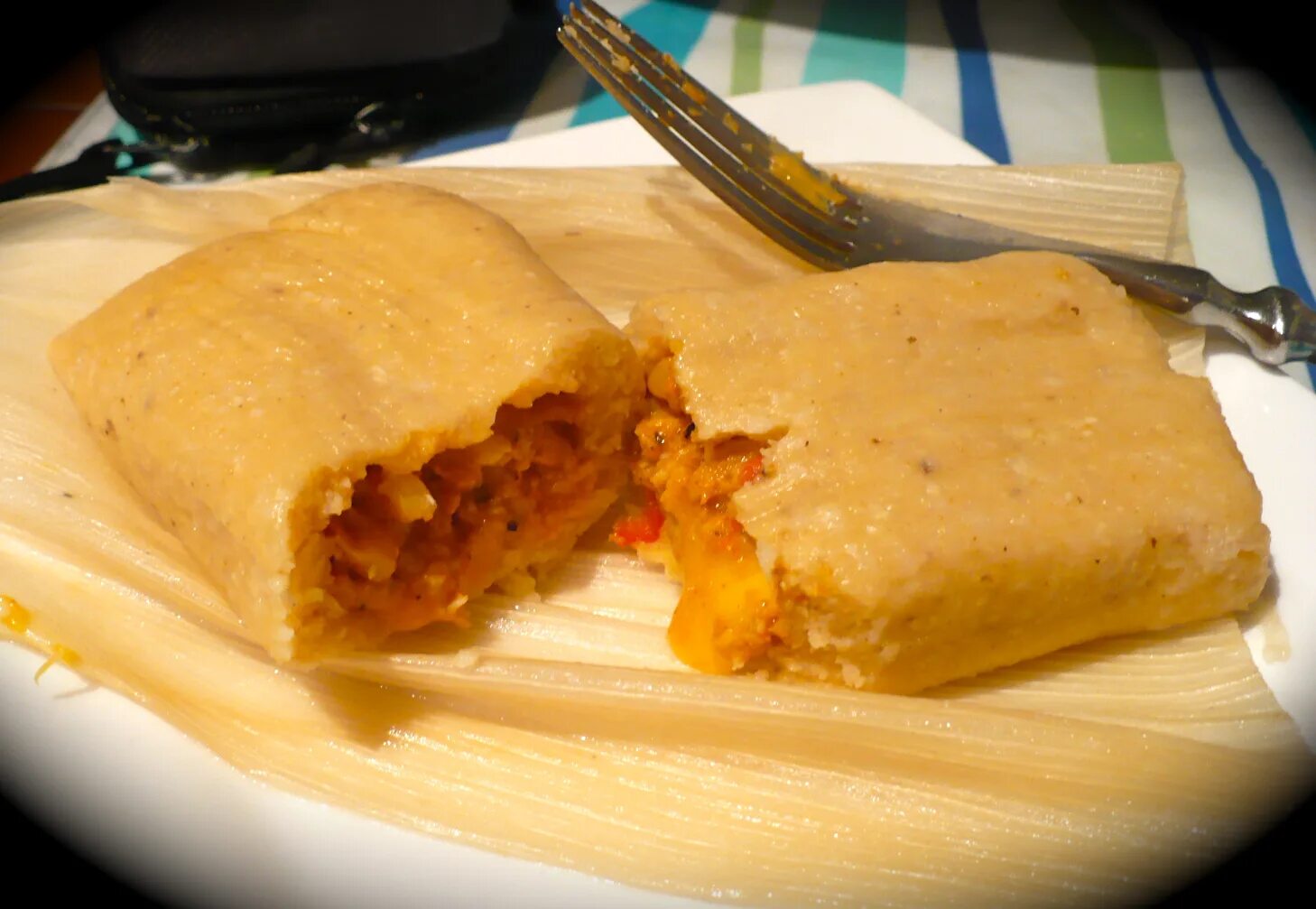 Тамале нет. Тамалес. tamal valluno. hot tamale israel. delta hot tamale.