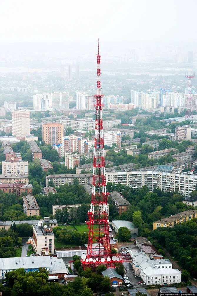 Телевизионная башня Новосибирск. Новосибирск Телецентр Телецентр. Телевышка Новосибирск высота. Башня Телецентр Омск.