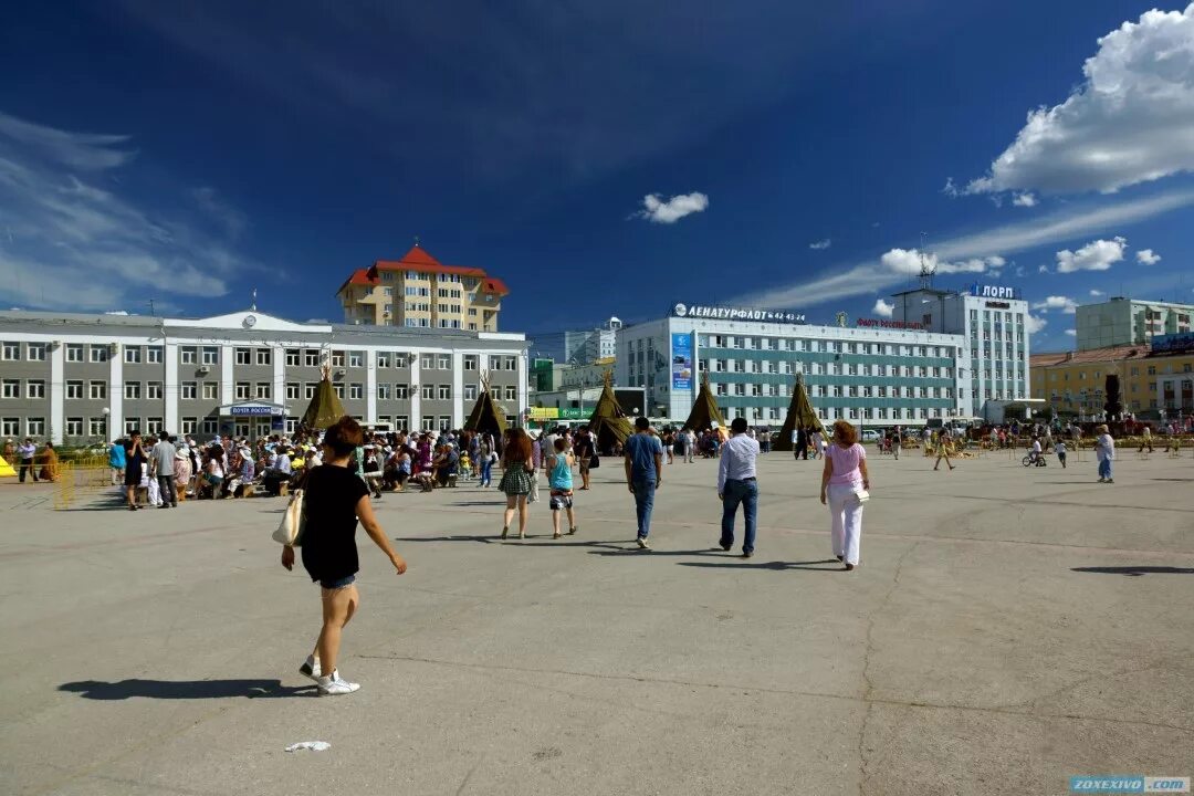 Города якутии якутск. Якутск. якутск лето. якутск летом. город якутск летом.