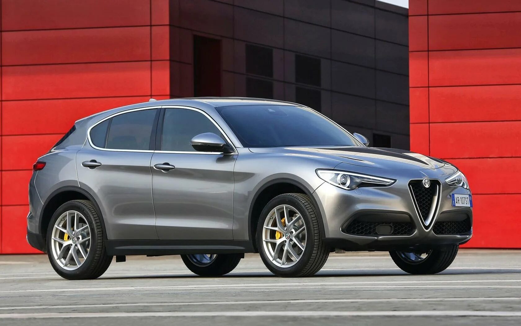 Alfa romeo кроссовер. Alfa romeo кроссовер stelvio. Alfa romeo stelvio 2022. Alfa romeo stelvio 2022. Альфа ромео паркетник.