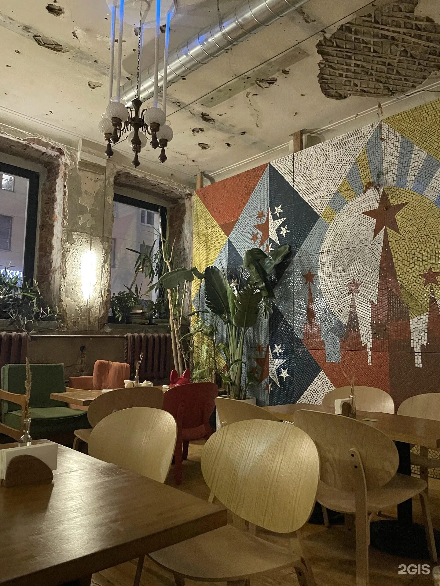 Ресторан интеллигенция на таганке. Кафе интеллигенция меню. Black hat бар. Голицын бары спб. Интеллигенция кафе таганка.