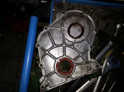 Сальник ваз 2106