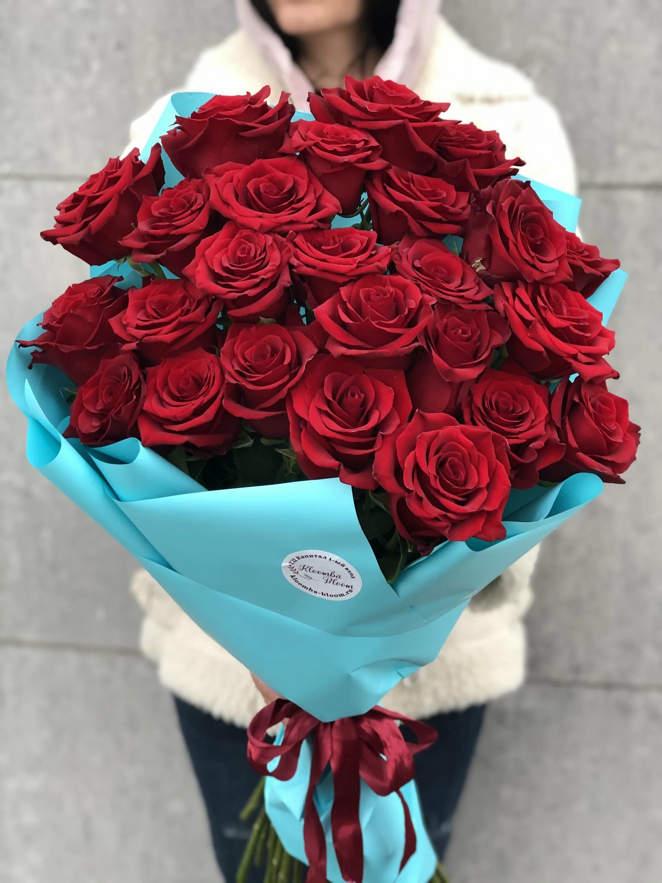 Букет алых. Букет алых. Живые букеты. Букет роз. Красивые букеты из роз.