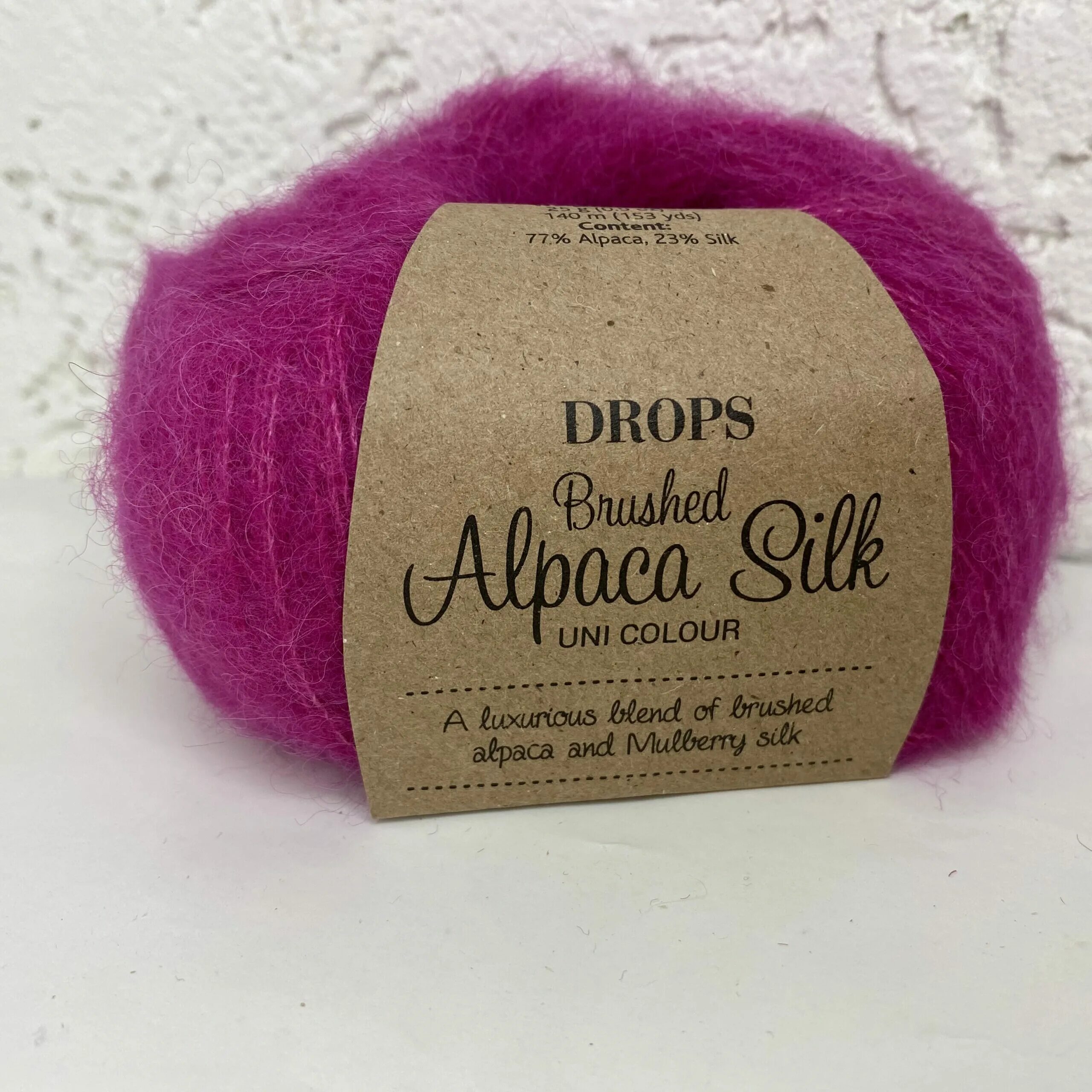 Пряжа kutnor alpaca silk (60% альпака, 40% шёлк) цв. Пряжа brushed alpaca silk цвет 07. 9240 колокольчик. Alpaca silk. Alpaca silk.