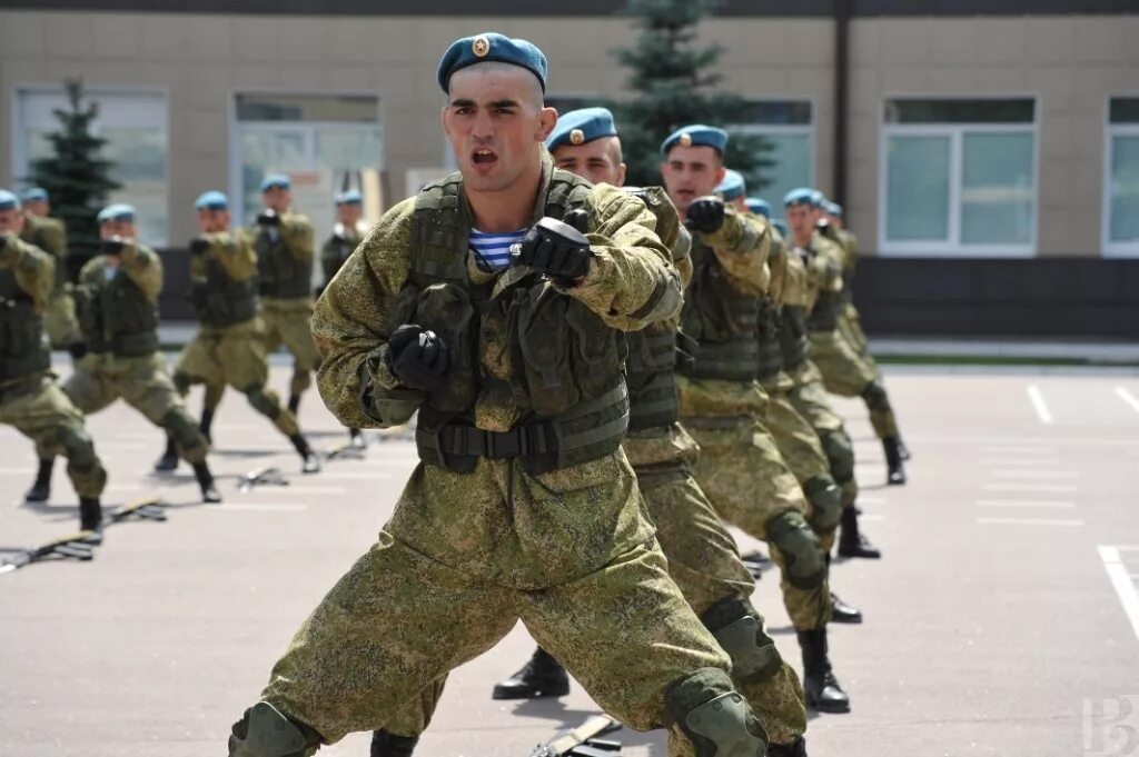 Рязань десантники. Рязань ВДВ училище. Рязанское военное училище спецназ ВДВ. Рязань ВДВ армия. РВВДКУ спецназ.