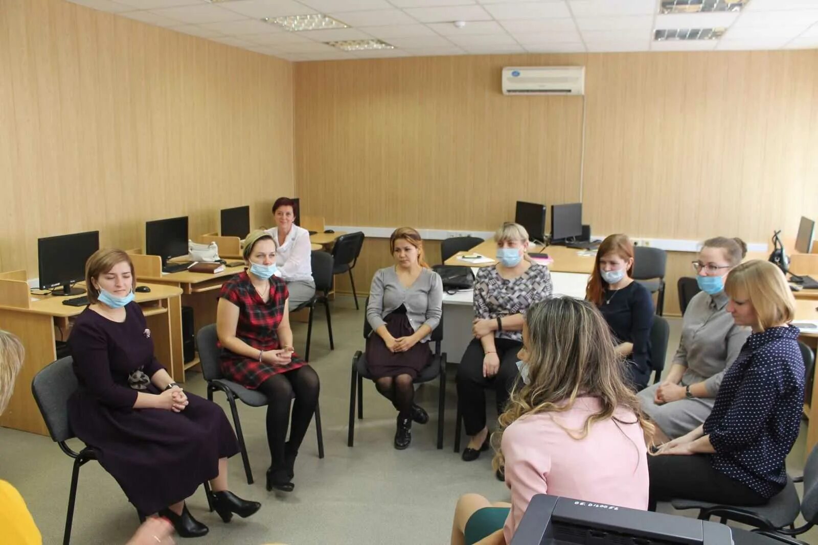 Варна школа 1. Школа 1 варна. Варна школа 1. Варна школа 1. Школа 1 варна.