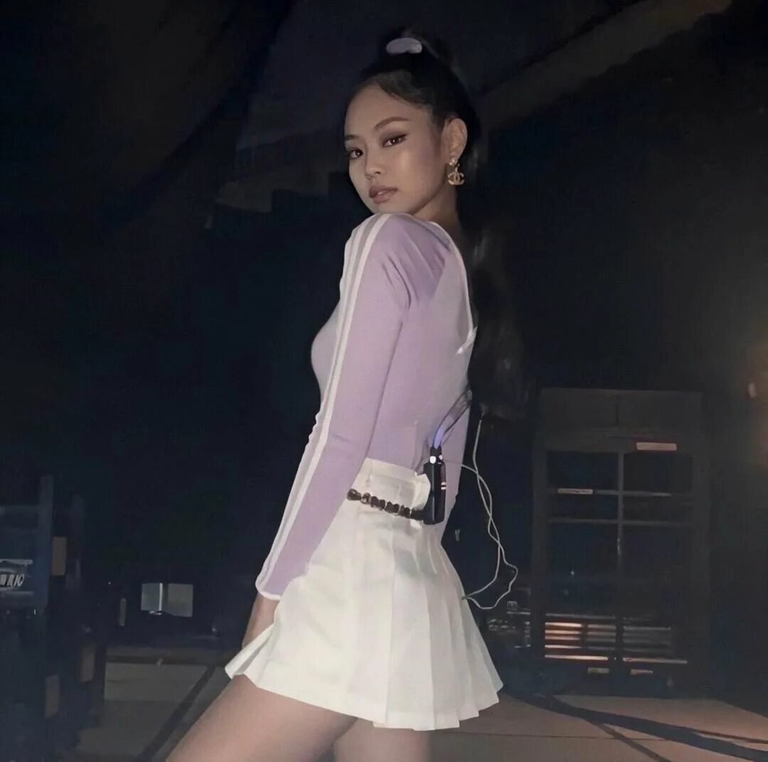 Jennie blackpink. Дженни блэк пинк 2020. Что случилось с дженни из блэк пинк. Дженни блэк пинк 2022. Что случилось с дженни из блэк пинк.
