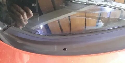 Поменять стекло ниссан